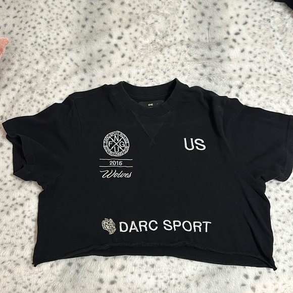 Darc Sport Tops - Darc sport SHE embroidered crop top
